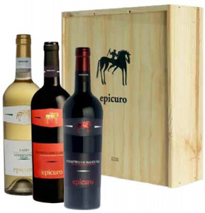 Epicuro wijnen in 3-vakskist met logo